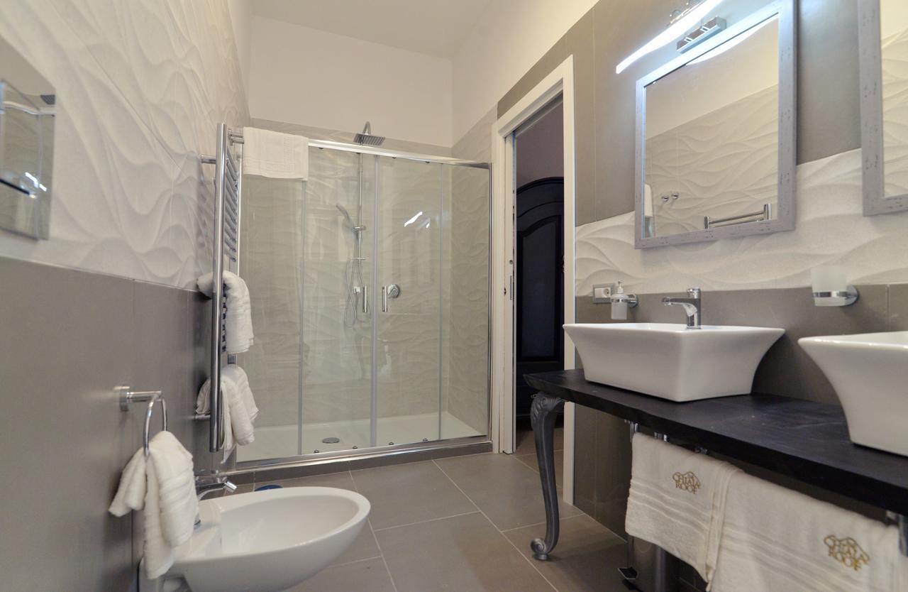 나폴리 Chiaia Roof B&B 외부 사진