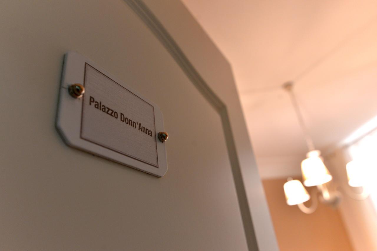 나폴리 Chiaia Roof B&B 외부 사진