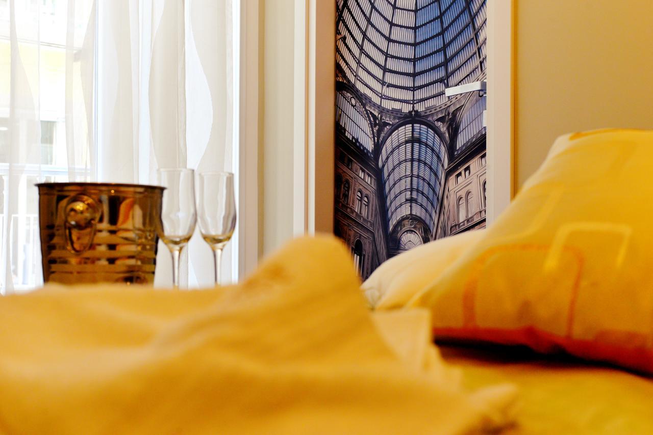나폴리 Chiaia Roof B&B 외부 사진